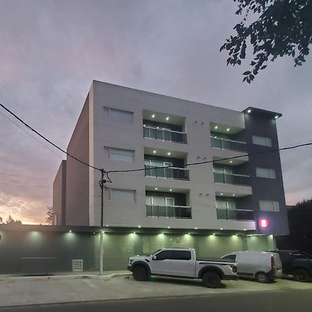 Apartamento Edificio Frente Al Mar - Amplios Departamentos Caleta Olivia Exterior foto